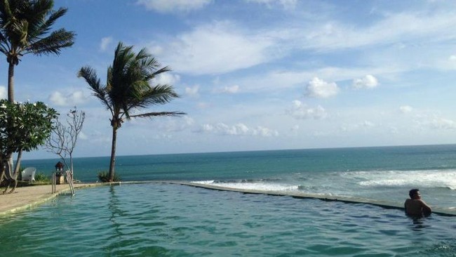 Nasib Bisnis Hotel Pinggir Pasca Terjangan Tsunami Banten