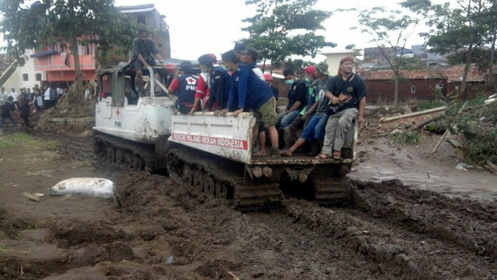 Terkena Banjir, PMI Garut Derita Kerugian Rp 3 Miliar