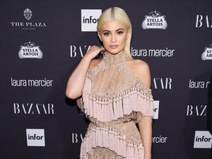 Ini Daftar Perawatan Kecantikan Andalan Kylie Jenner