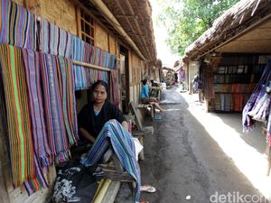 Bule Ngaku-ngaku Kena Scam, Kunjungan ke Desa Sade Tetap Ramai