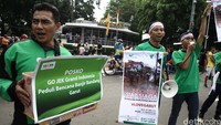 Dana tersebut kemudian akan disalurkan untuk para korban banjir Garut.