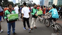 Aksi ini dilakukan di acara Car Free Day.