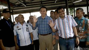 Ahok-Djarot Uji Bebas Narkotika di BNN