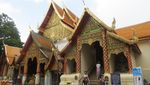 Wow Silau! Vihara dan Stupa Emas di Chiang Mai