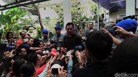 Agus Harimurti selesai menjalani tes psikologi.