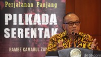 Aburizal Bakrie berkesempatan memberikan sedikit pidatonya.