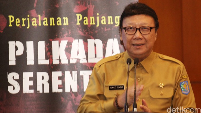 Soal Tjahjo Akan Pecat 100 Pegawai, Kemendagri: Itu Hanya Warning