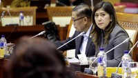 Wakil Ketua Komisi I DPR Meutya Viada Hafid juga terlihat hadir.