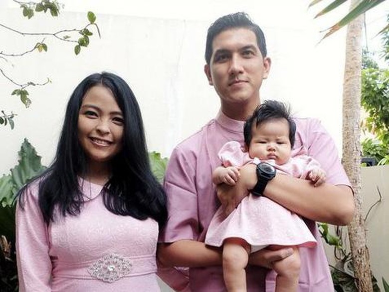 AAAAA Jadi Persembahan Arda Naff untuk Tantri Kotak AAAAA Jadi Persembahan Arda Naff untuk Tantri Kotak