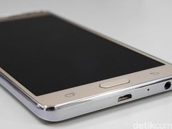 Unboxing Samsung Galaxy On7