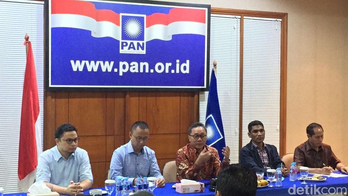 Ketum PAN Instruksikan Elite di DKI Kerja Keras Menangkan Agus-Sylvi