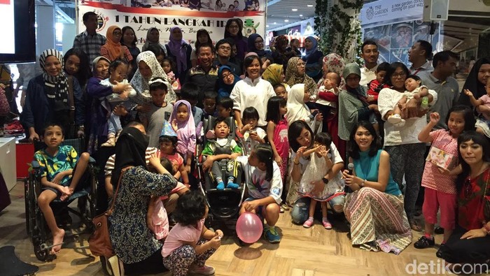 Tidak Mudah, Tapi Punya Anak dengan Penyakit Langka Tak Perlu Disembunyikan