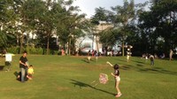 Scientia Square Park berada satu kawasan dengan Summarecon Digital Center, Serpong, Tangerang. Dari arah Jakarta, bisa melalui akses Tol JORR BSD atau Alam Sutera kemudian menuju arah Summarecon (Shinta/detikTravel)