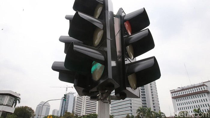Ilustrasi Lampu Traffic Light (Lampu Merah)