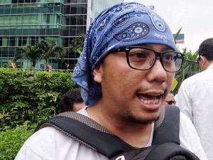 Naik Kereta dari Semarang, Unggul Mengejar Pesangon BTel