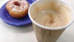 Menyesap Kopi Susu Tetangga Sambil Ngemil Donat Kampoeng