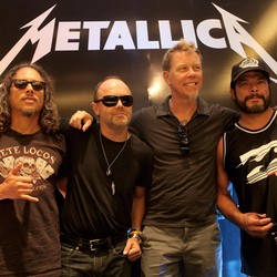 Metallica Jadi Band Heavy Metal Paling Cadas!