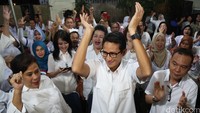 Peresmian Roemah Joeang Anies-sandi dihadiri beberapa anggota DPR dari Fraksi Gerindra.