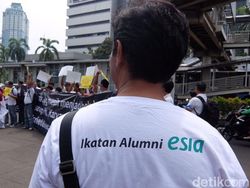 Perjuangan Eks Karyawan Bakrie Telecom Menuntut Pesangon