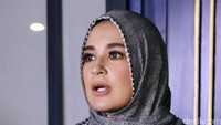 Aktris berusia 24 tahun itu juga menceritakan kesibukannya mengurus Adam dan Hawa, dua buah hatinya. Pool/Palevi S/detikFoto.