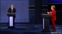 Dalam debat ini Hillary mengkritik Trump karena belum juga merilis laporan pajaknya. Lucas Jackson/Reuters/detikFoto.