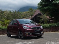 Menjajal Si Imut Mitsubishi Mirage