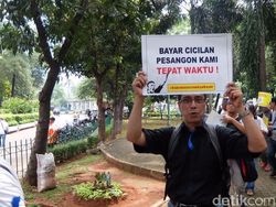 Perjuangan Eks Karyawan Bakrie Telecom Menuntut Pesangon