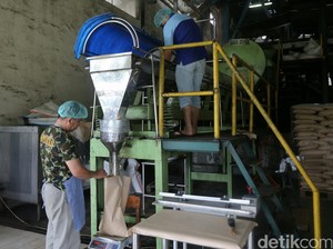 Bangun 11 Pabrik Gula Baru, RI Bisa Swasembada di 2019