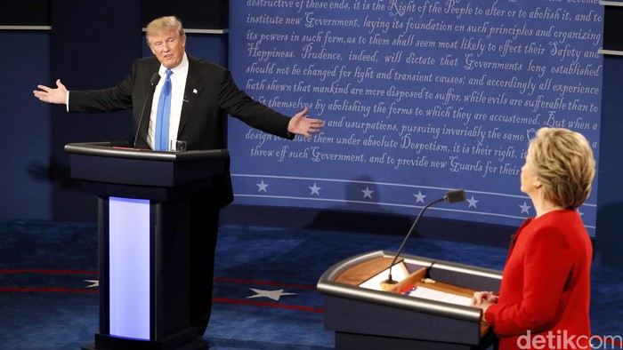 Video Trump yang Pilek Saat Debat Capres AS Jadi Viral di Medsos