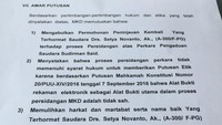 Setya Novanto terus berusaha memulihkan nama baiknya terkait kasus papa minta saham yang melengserkannya dari kursi DPR. Dia berhasil menang sebagian pada gugatan pasal soal penyadapan di UU ITE. MKD pun merehabilitasi nama Novanto. (Foto: Elza Astari Retaduari/detikcom).
