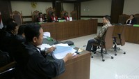 Sukotjo dinyatakan bersalah karena melanggar Pasal 2 ayat 1 juncto Pasal 18 Undang-Undang Tindak Pidana Korupsi. Pasal ini menyebutkan setiap orang yang melawan hukum memperkaya diri atau orang lain atau korporasi yang menyebabkan kerugian negara dipidana dengan hukuman penjara minimal 4 tahun dan maksimal 20 tahun.