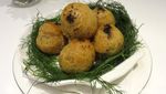 Di Gourmet Eatery Ini Ada Kwetiau Udang Kerang dan Martabak Cake yang Sedap