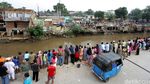 Penggusuran Bukit Duri Jadi Tontonan Warga