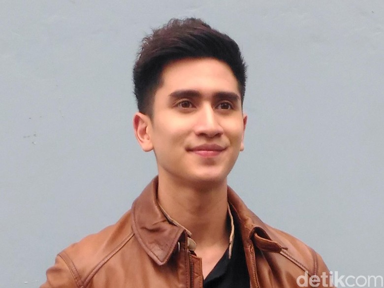 Fero Walandouw dan Verrell Bramasta Sering Hangout Bareng Tanpa Pacar Fero Walandouw dan Verrell Bramasta Sering Hangout Bareng Tanpa Pacar