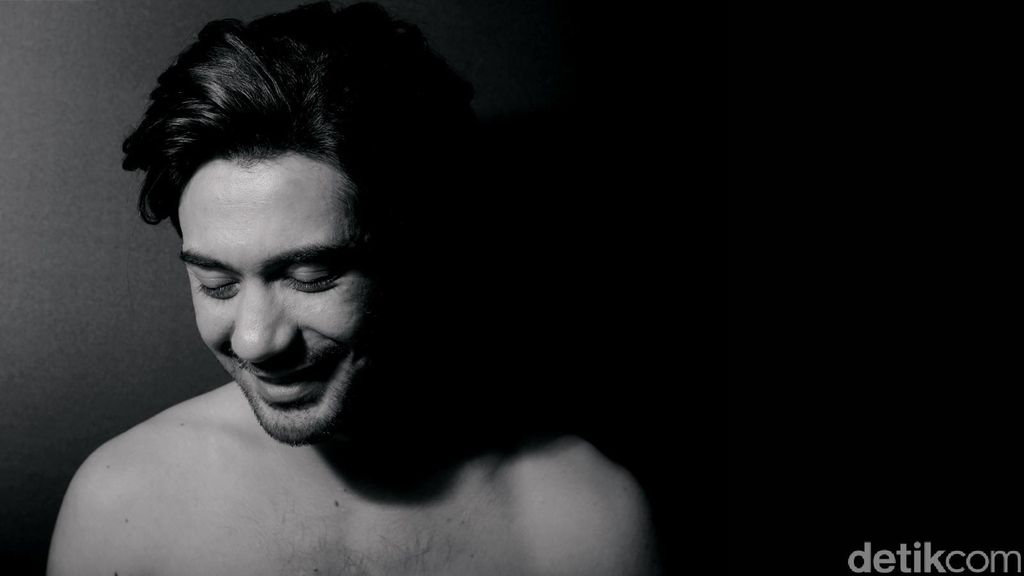 Daya Tarik Chelsea Islan dan Reza Rahadian di Layar Lebar Tahun 2016