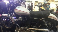 Keduanya dibekali mesin sama yaitu V-twin dua silinder terbaru berkapasitas 853 cc dan juga bertransmisi 6 percepatan manual.