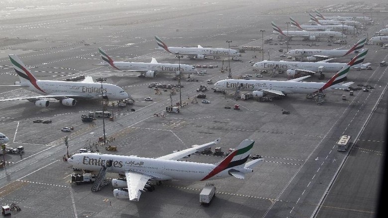 Ilustrasi Bandara Dubai (AFP Photo/Karim Sahib) Ilustrasi Bandara Dubai (AFP Photo/Karim Sahib)