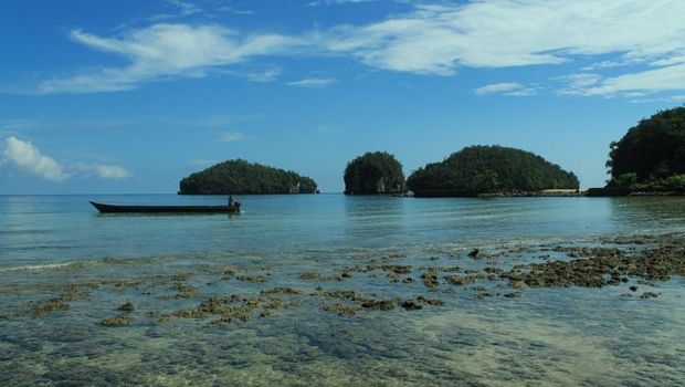 Begitu Banyak Cinta dari Papua Barat