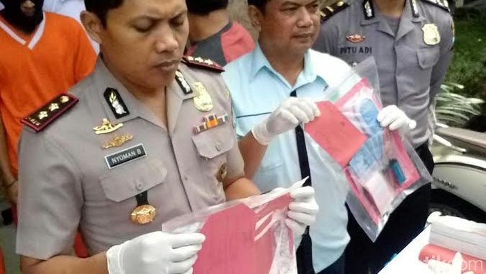 Dikendalikan Napi Lapas Pamekasan, Bandar Sabu Diringkus