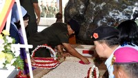 Ziarah ke makam Bung Karno ini dilakukan pada Selasa (27/9/2016). Ist/Puspen TNI.