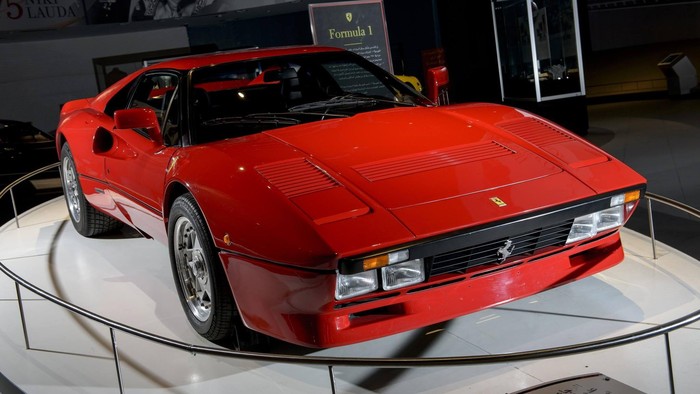 Seni Ferrari di Abu Dhabi