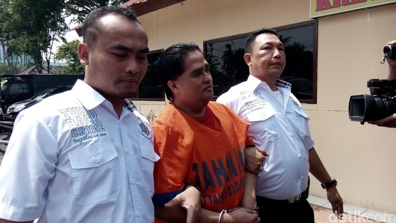 2.180 Orang Sulsel Diduga Jadi Korban Penipuan Dimas Kanjeng 2.180 Orang Sulsel Diduga Jadi Korban Penipuan Dimas Kanjeng