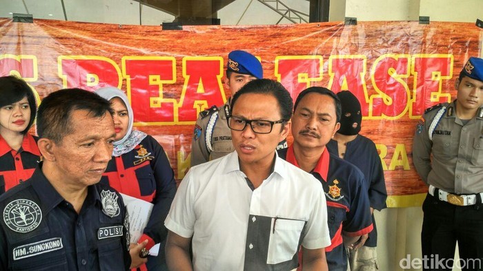 ABG di Jakut Dibawa Kenalan di Medsos ke Ambon Selama 11 Hari dan Dicabuli