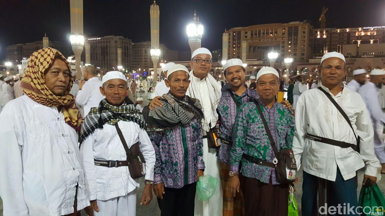 Jemaah haji Indonesia lakukan ibadah di lokasi Raudhah. (Rachmadin/detikcom)