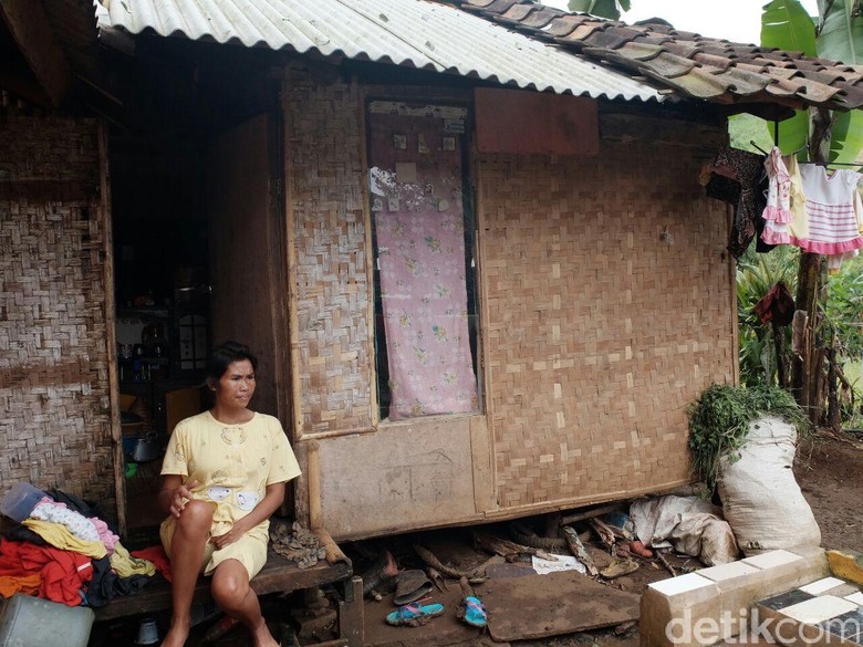 Rumah Gubuk  Reyot Gambleh p