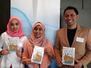Pengalaman Studi Doktoral Mahasiswa Indonesia dalam Sebuah Buku