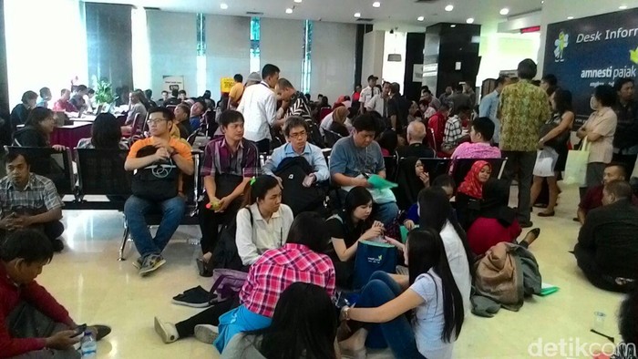 Ingin Bayar Tebusan 2%, Wajib Pajak Rela Tunggu Nomor Antrean Dibuka Lagi