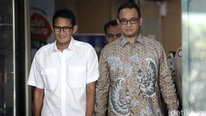 Anies-Sandiaga Tiru Gaya Jokowi Lakukan Kampanye di Pilgub DKI