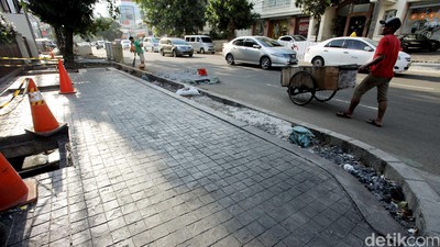 Pedestrian Jalan Melawai Dipercantik dan Lebih Lebar