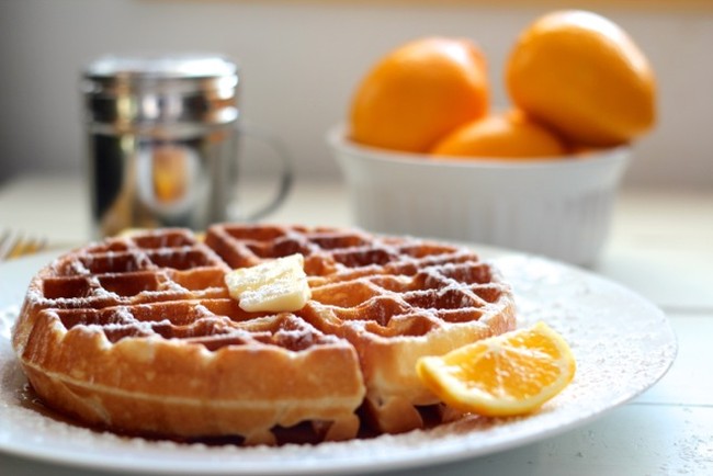 Agar Tak Membosankan, Sajikan Waffle dengan 8 Cara Kreatif Ini (1)